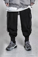 Load image into Gallery viewer, Black Streetwear Cargo Pants Men Double Straps Casual Joggers
